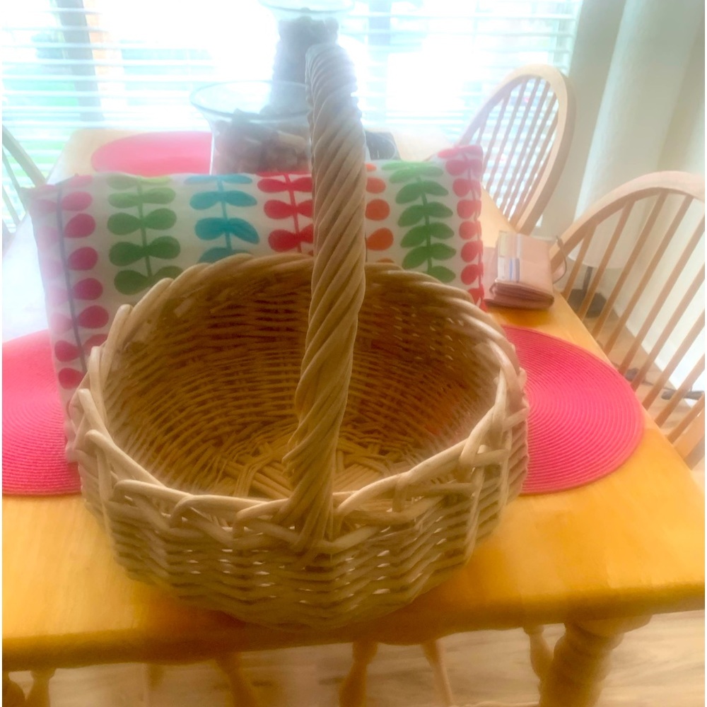 Decor basket. Sturdy and nice accent.